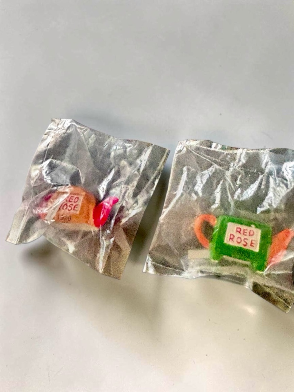 Red Rose Tea Mini Teapot Figurines Set Vintage Toy Premium Lot